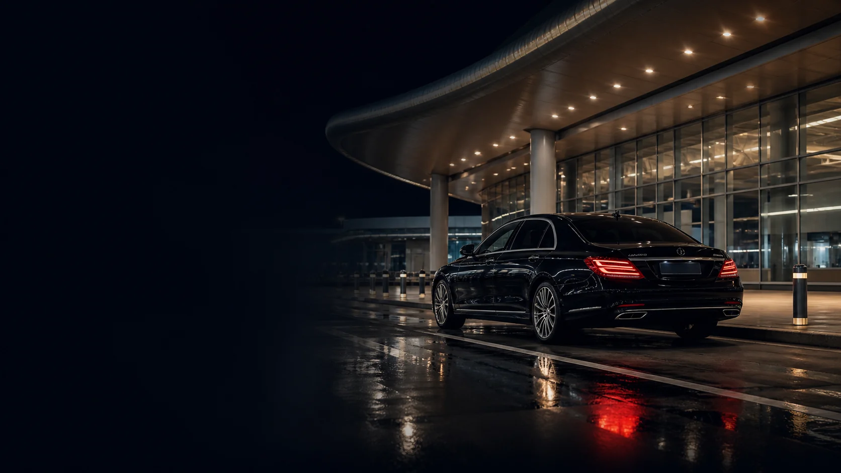 Sabiha Gökçen Havalimanı'nda bekleyen VIP transfer aracı